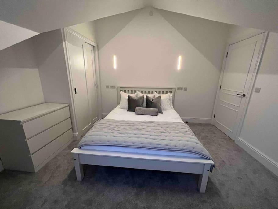 New Apartment, 10 Mins From Principality Stadium Cardiff Esterno foto